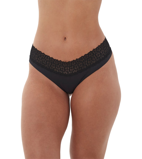 Panty brasilera con  banda de encaje Mujer Latina negro frontal